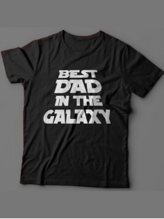 Мужская футболка с прикольным принтом "Best dad in the galaxy"