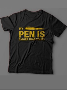 Мужская футболка с прикольным принтом "My pen is bigger than yours"