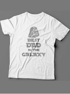 Мужская футболка с прикольным принтом "Best dad in the galaxy"
