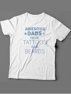 Мужская футболка с прикольным принтом "Awesome dads have tattoos and beards"