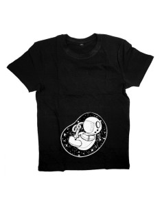 Женская футболка с прикольным принтом "Маленький космонавт"