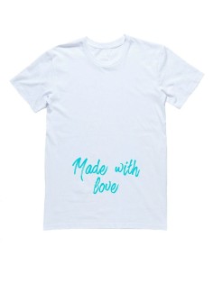 Женская футболка с прикольным принтом "Made with love"