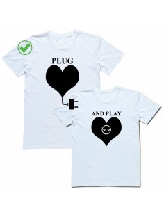 Красивые парные футболки с надписями/для влюбленных с принтом Plug& Play