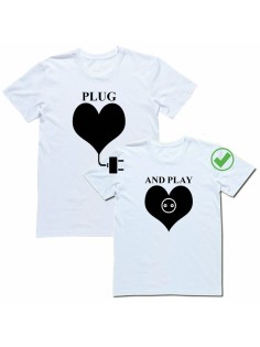Красивые парные футболки с надписями/для влюбленных с принтом Plug& Play