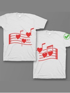 Красивые парные футболки с надписями/для влюбленных с принтом Нотки любви