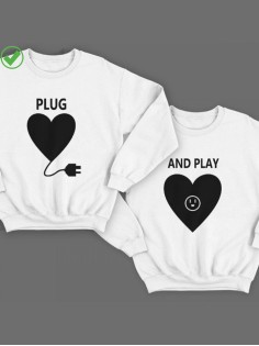 Парные свитшоты с принтами Plug& play