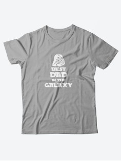 Прикольная мужская футболка с принтом Best dad in/Смешная хлопковая с надписями