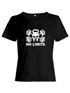 Прикольная футболка с принтом No limits | Женская оригинальная и стильная футболка