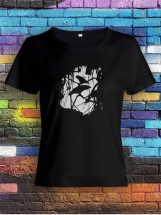 Футболка женская с принтом Ворон | Модная и стильная футболка