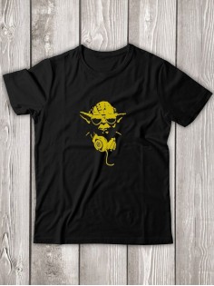 Футболка мужская с рисунком Йода | Модная, прикольная и стильная футболка