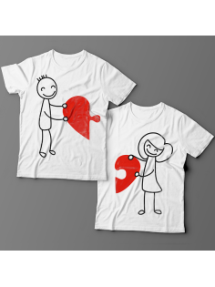 Парные футболки для влюбленных с изображениями мальчика и девочки, соединяющими сердце-пазл