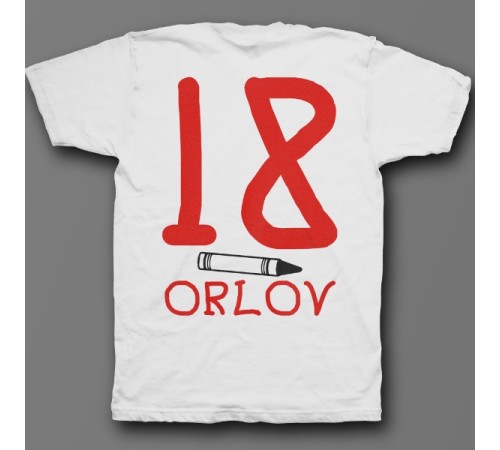 Именная футболка с детским шрифтом и мелками #23