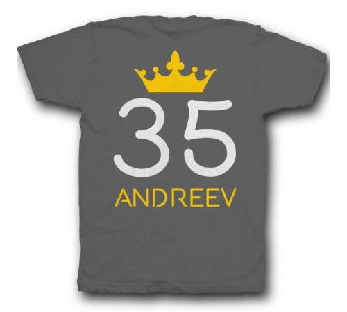 Именная футболка с рукописным шрифтом и короной #29