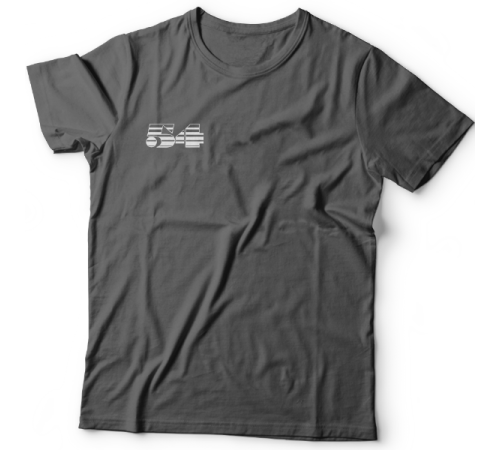 Именная футболка с полосатым шрифтом и хоккейными принадлежностями #66