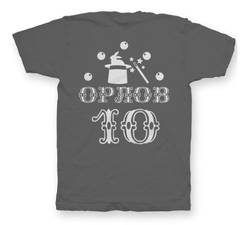 Именная футболка с цирковым шрифтом и атрибутами фокусника #78