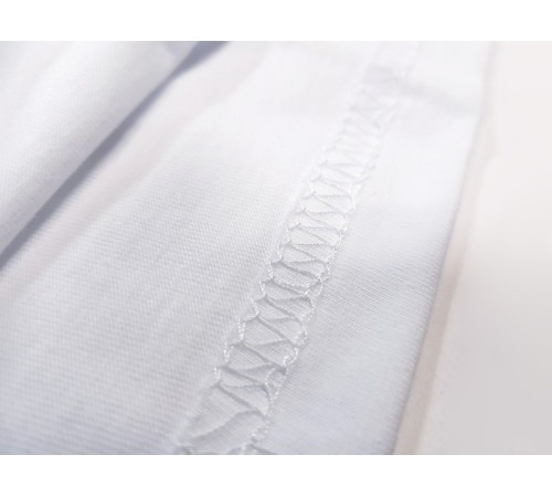 Футболка без надписи белая