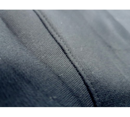 Свитшот без надписи черный